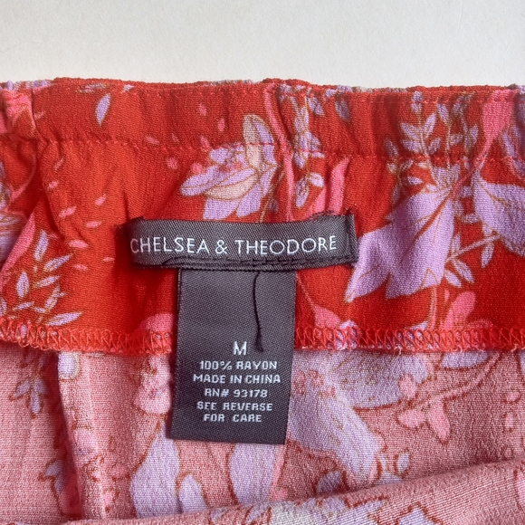 Chelsea & Theodore Red Floral Side Button Slit Printed Midi Skirt - Picture 2 of 8